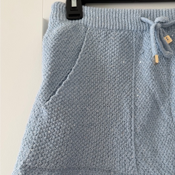 Network Women's Knit Hoodie and Shorts Set - Picture 11 of 13